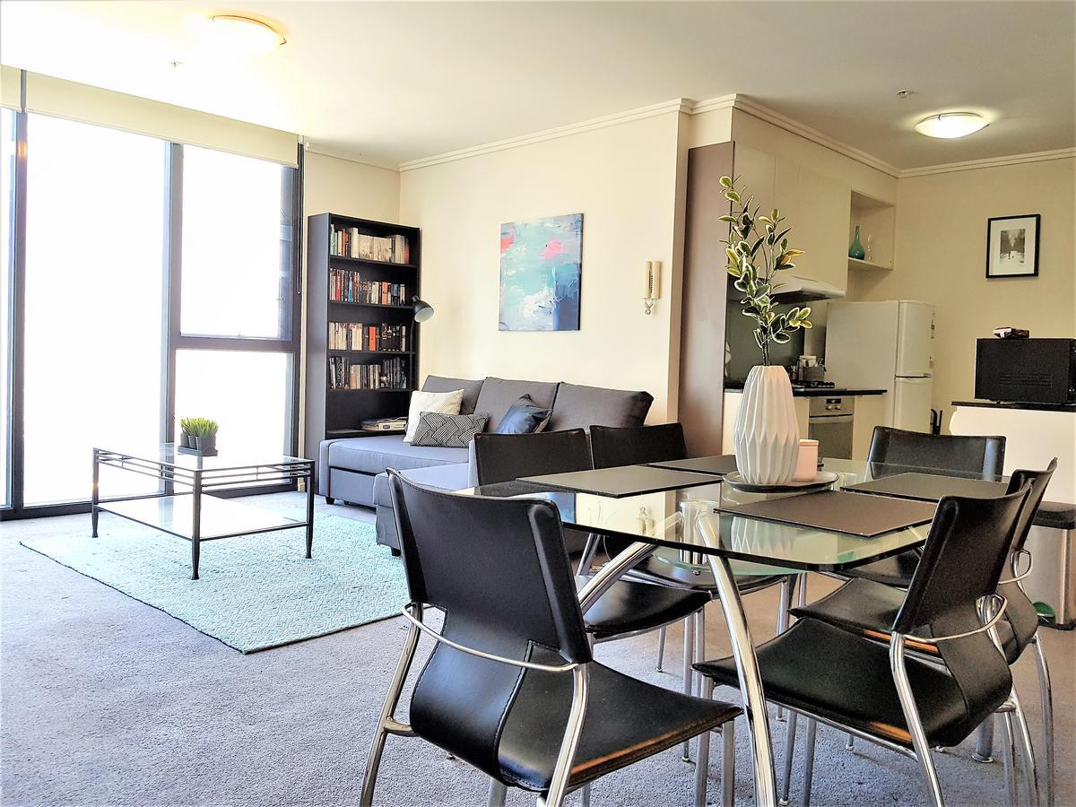 Readyset Apartments At Sentinel Melburne Exterior foto